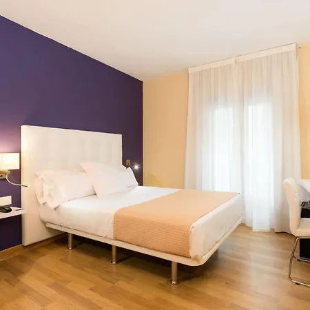 Hotel Tryp Ciudad De 3*