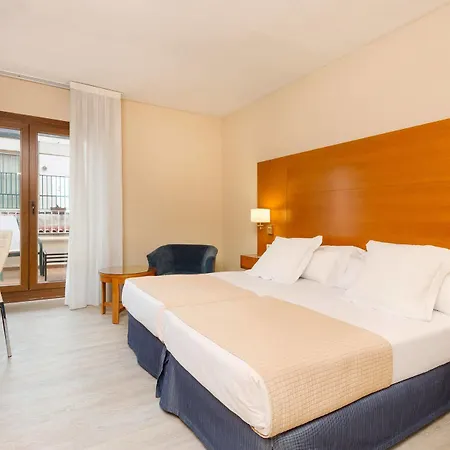 Tryp Ciudad De Hotel