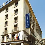 Tryp Ciudad De Отель 3*