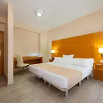 Tryp Ciudad De Отель Аликанте