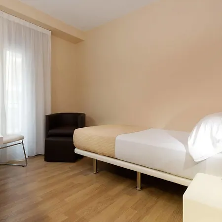 Tryp Ciudad De Hotel