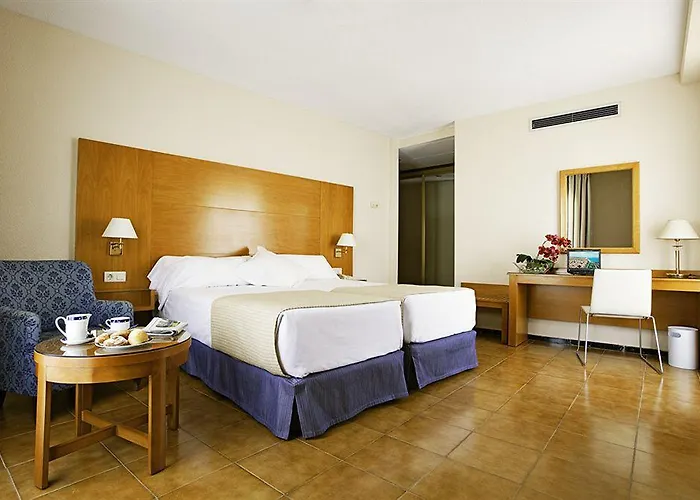Tryp Ciudad De Hotel