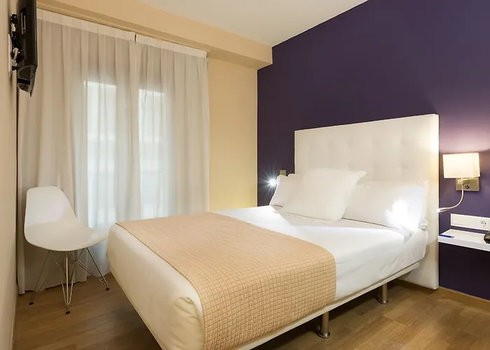 Tryp Ciudad De 3* 阿利坎特