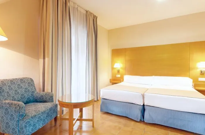 Tryp Ciudad De 3*