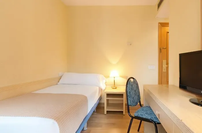 Tryp Ciudad De 3*