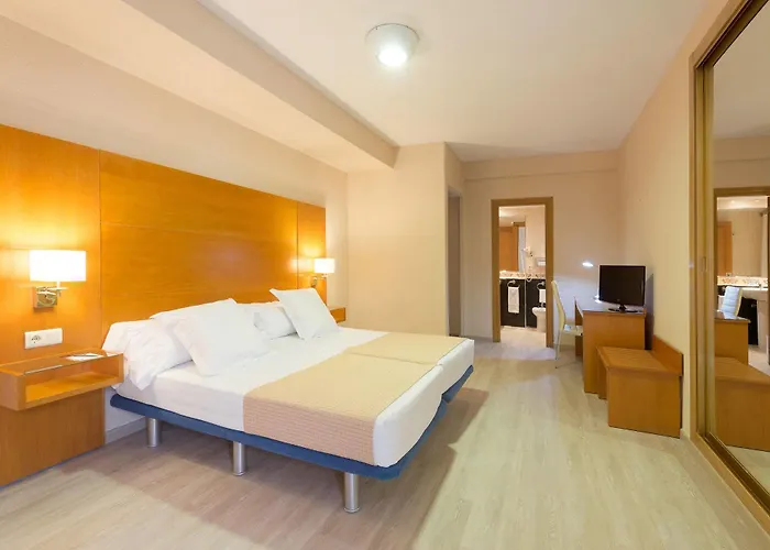Tryp Ciudad De 3*
