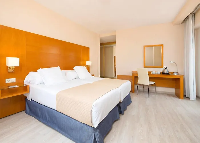 Tryp Ciudad De Hotel