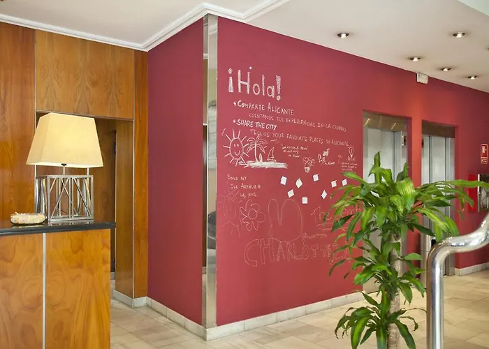 酒店 Tryp Ciudad De 3*
