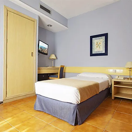 Tryp Ciudad De 3*
